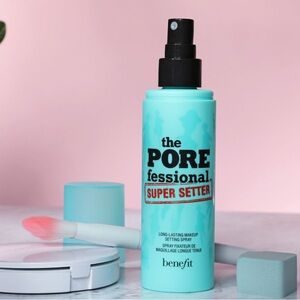 Benefit Cosmetics The POREfessional: Super Setter Pore-Minimizing Setting Spray